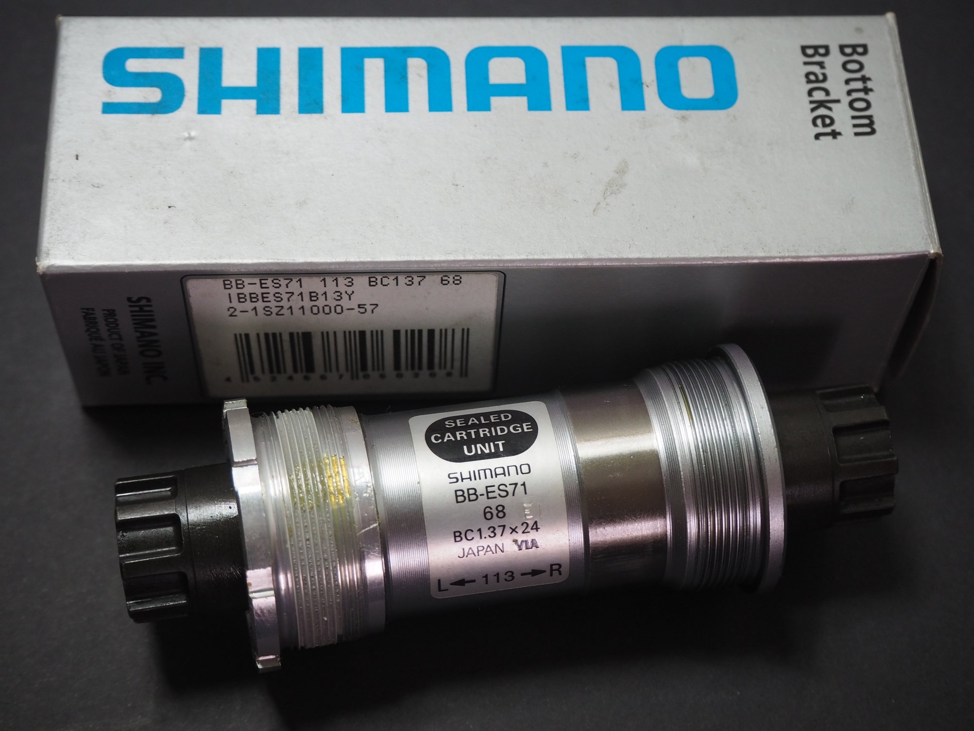 <img class='new_mark_img1' src='https://img.shop-pro.jp/img/new/icons14.gif' style='border:none;display:inline;margin:0px;padding:0px;width:auto;' />SHIMANO DEORE XT BB-ES71(113mm)
