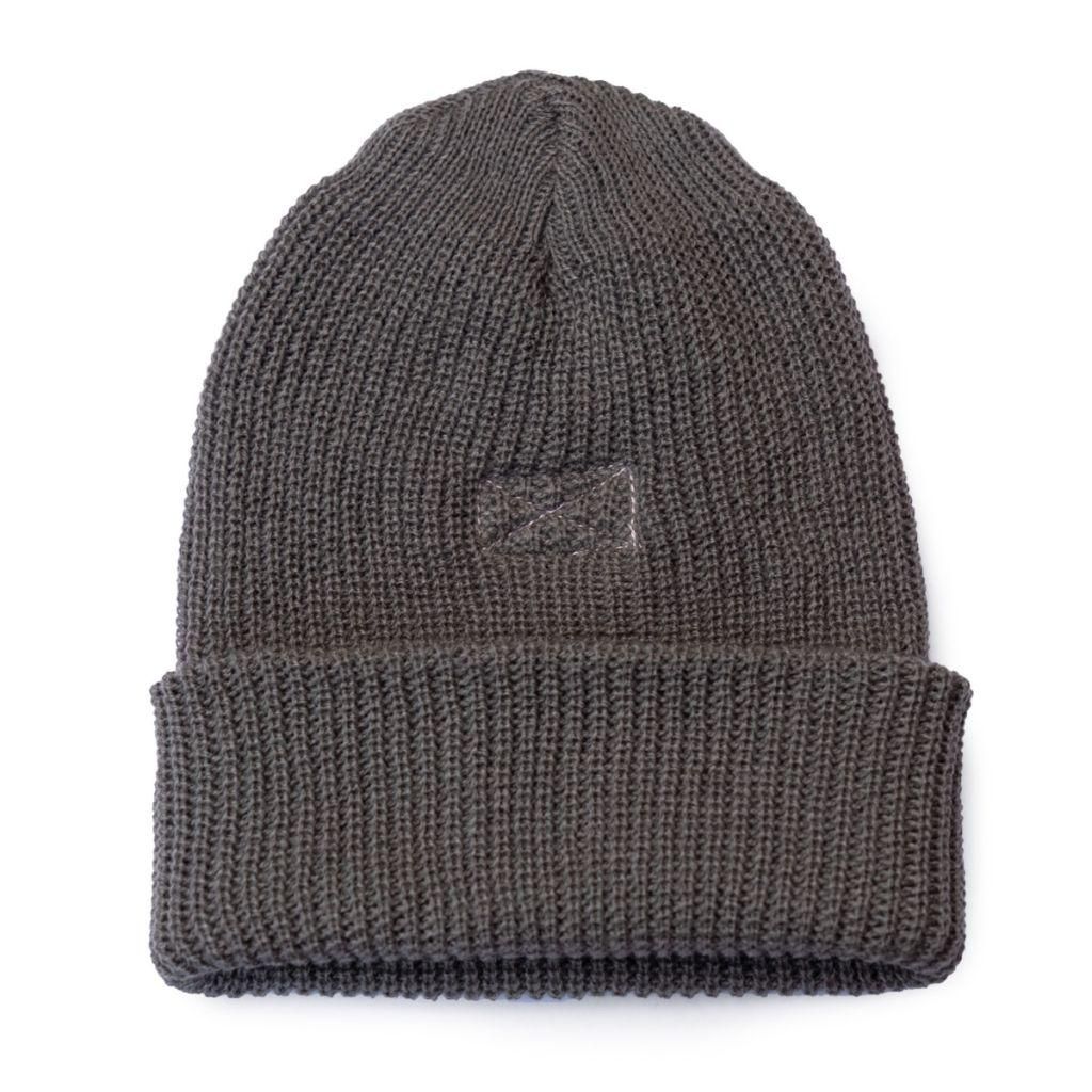 <img class='new_mark_img1' src='https://img.shop-pro.jp/img/new/icons14.gif' style='border:none;display:inline;margin:0px;padding:0px;width:auto;' />BLUE LUG original beanie 