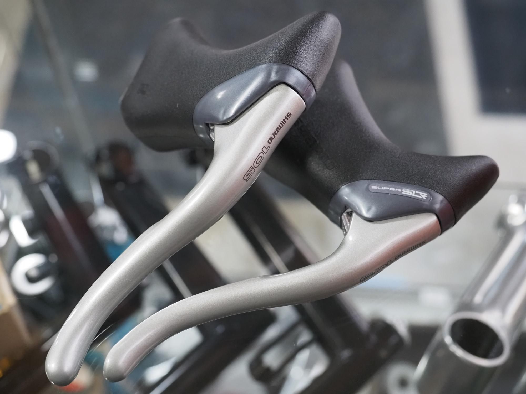 <img class='new_mark_img1' src='https://img.shop-pro.jp/img/new/icons14.gif' style='border:none;display:inline;margin:0px;padding:0px;width:auto;' />SHIMANO 105 BL-1055