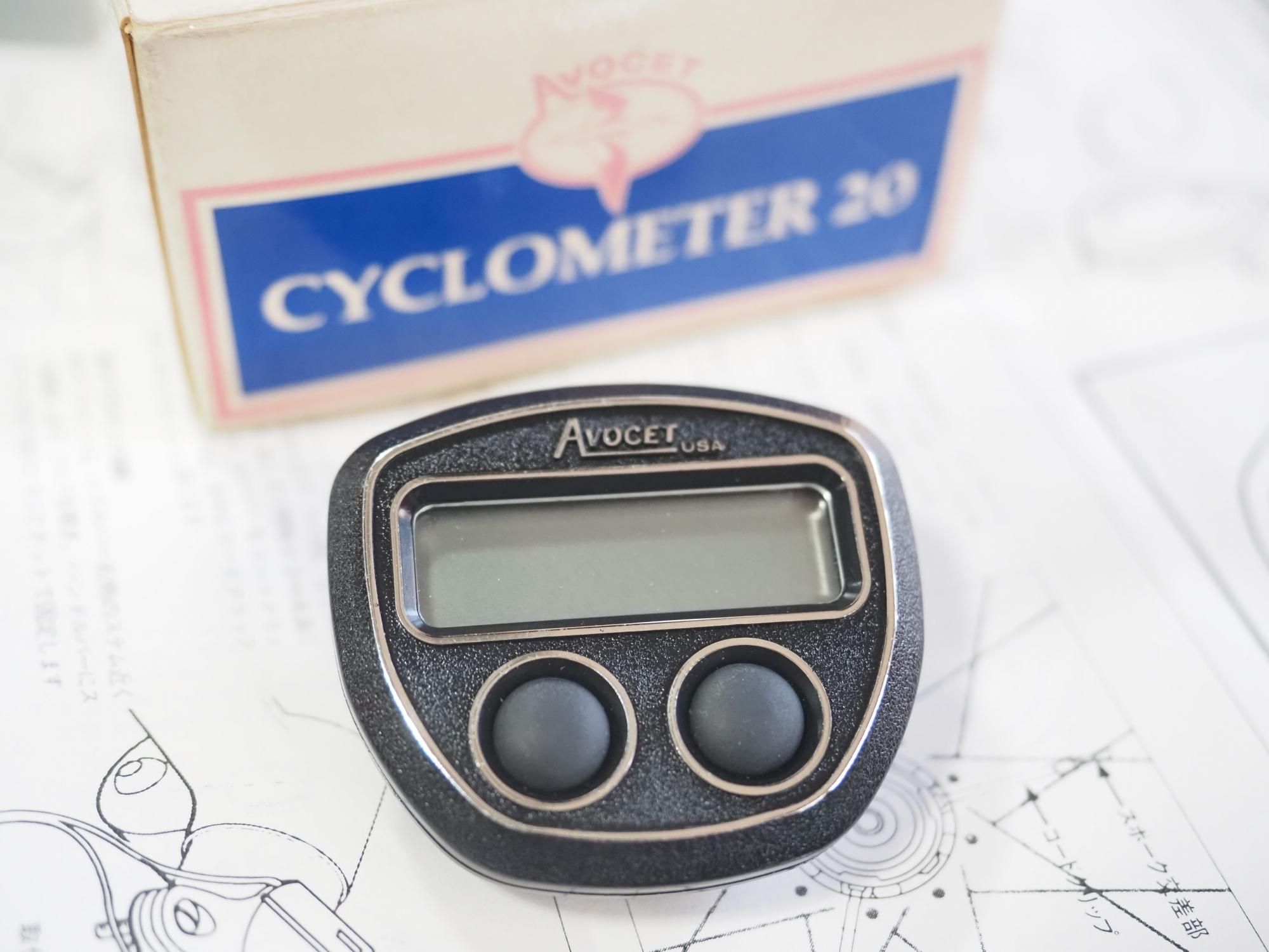 <img class='new_mark_img1' src='https://img.shop-pro.jp/img/new/icons14.gif' style='border:none;display:inline;margin:0px;padding:0px;width:auto;' />AVOCET CYCLOMETER 20