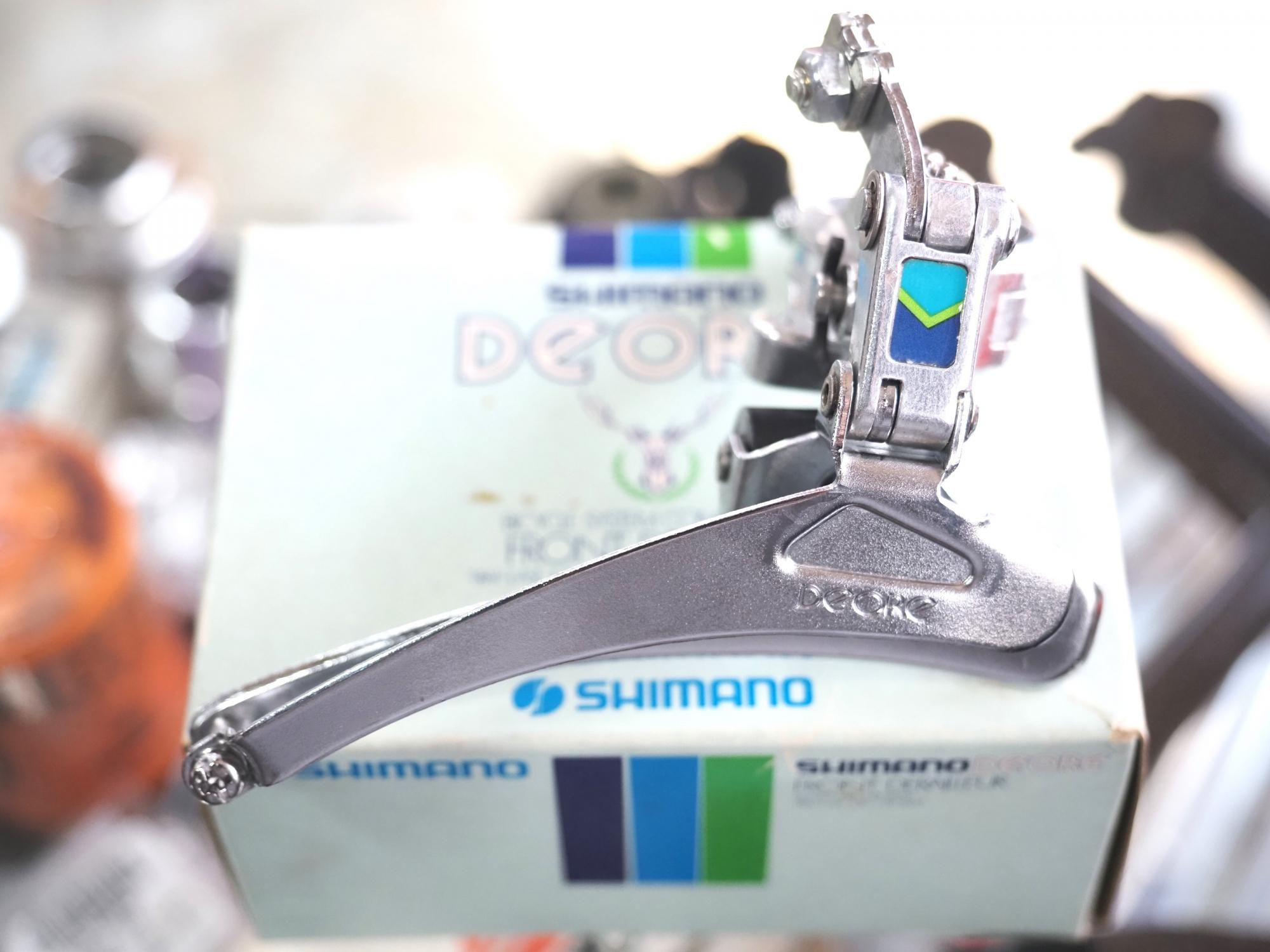 <img class='new_mark_img1' src='https://img.shop-pro.jp/img/new/icons14.gif' style='border:none;display:inline;margin:0px;padding:0px;width:auto;' />SHIMANO DEORE FD-DE10