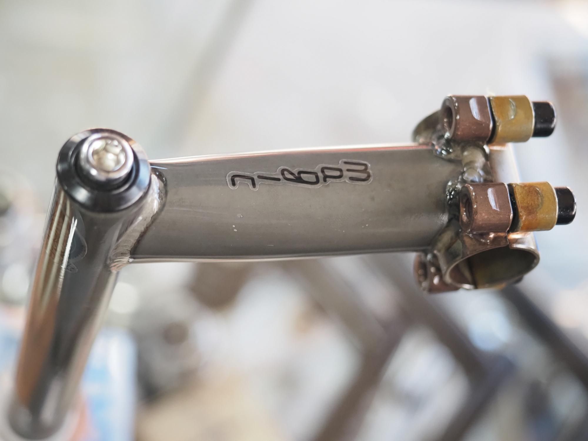 <img class='new_mark_img1' src='https://img.shop-pro.jp/img/new/icons14.gif' style='border:none;display:inline;margin:0px;padding:0px;width:auto;' />Magic Components "ELBO Stem" (80mm,100mm)