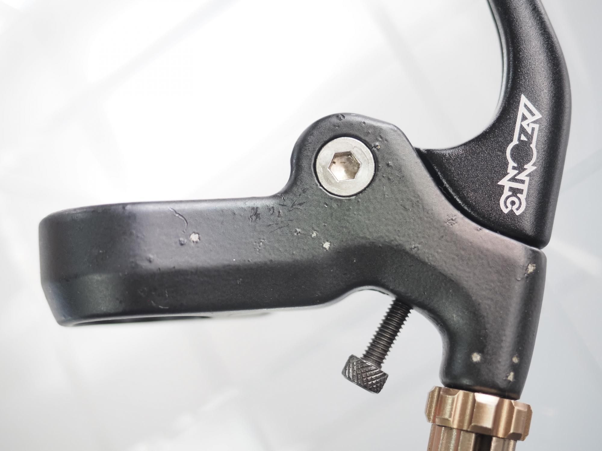 AZONIC PRO STYLE LEVER - CHOUCHIN CYCLE
