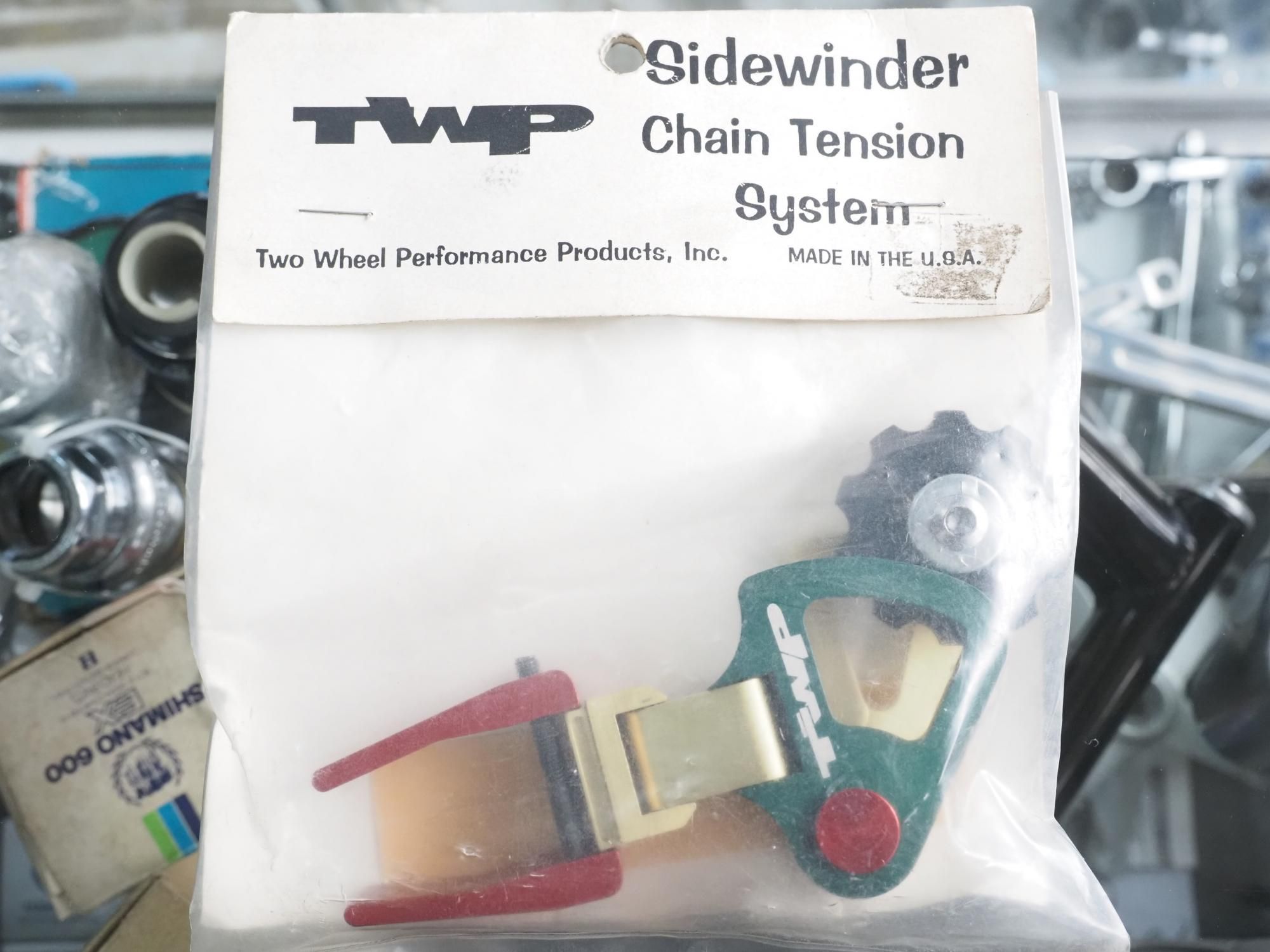 <img class='new_mark_img1' src='https://img.shop-pro.jp/img/new/icons14.gif' style='border:none;display:inline;margin:0px;padding:0px;width:auto;' />TWP Sidewinder Chain Tension