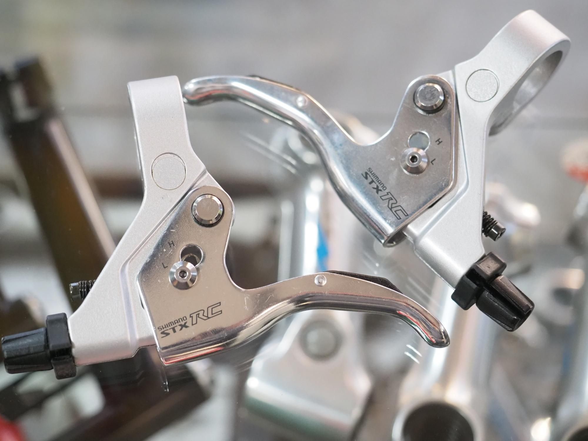 <img class='new_mark_img1' src='https://img.shop-pro.jp/img/new/icons14.gif' style='border:none;display:inline;margin:0px;padding:0px;width:auto;' />SHIMANO STX RC BL-MC40