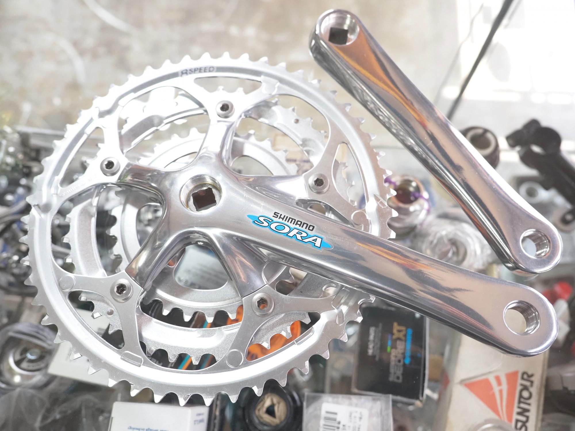 <img class='new_mark_img1' src='https://img.shop-pro.jp/img/new/icons14.gif' style='border:none;display:inline;margin:0px;padding:0px;width:auto;' />SHIMANO SORA FC-3303