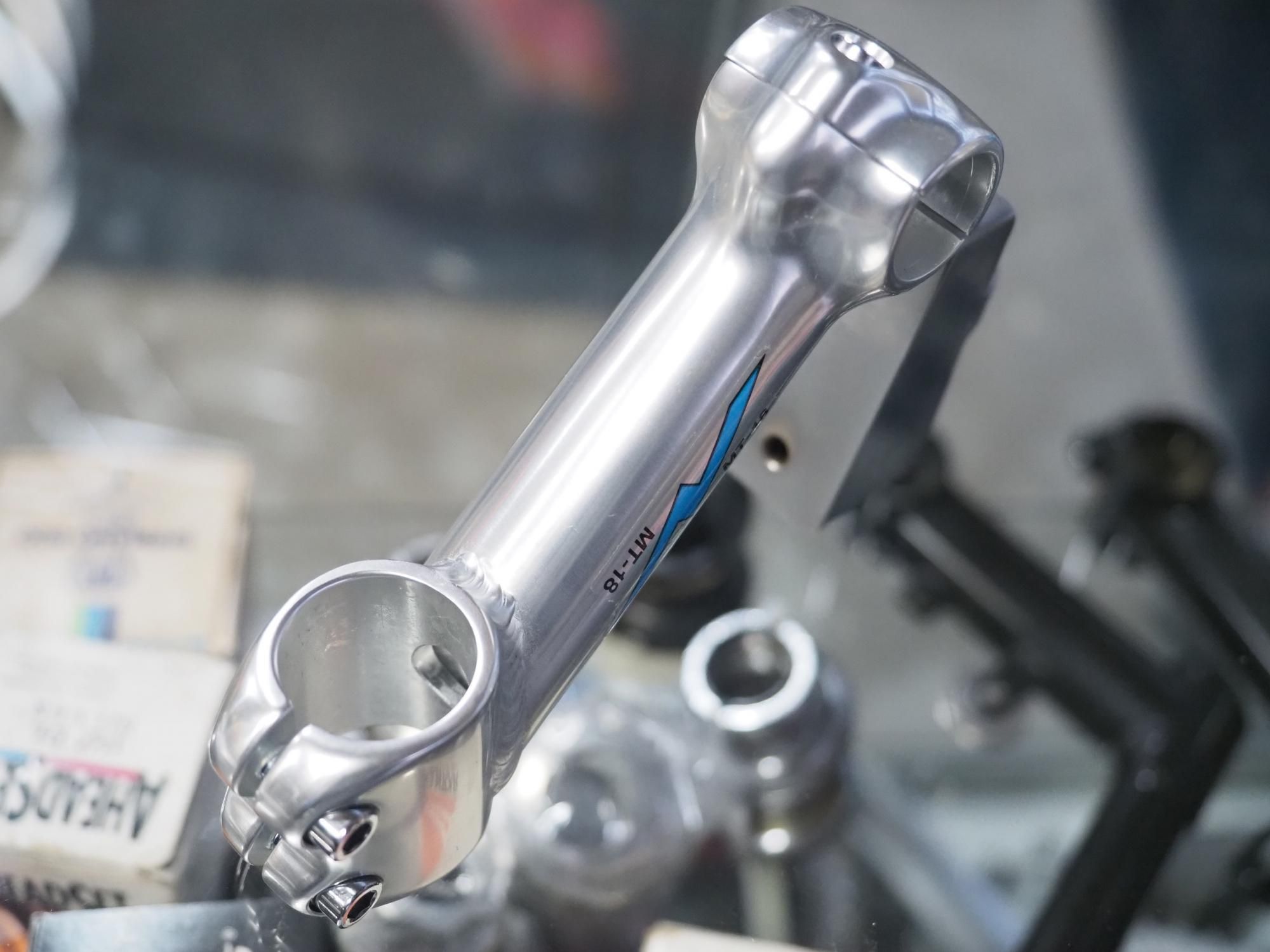 土日値下げ中！！【サンディング】MOTIV ハイパーべノム 15P 51080 ハーフ型ヘルメット STR Z YAA-RUU TNK工業(SPEEDPIT