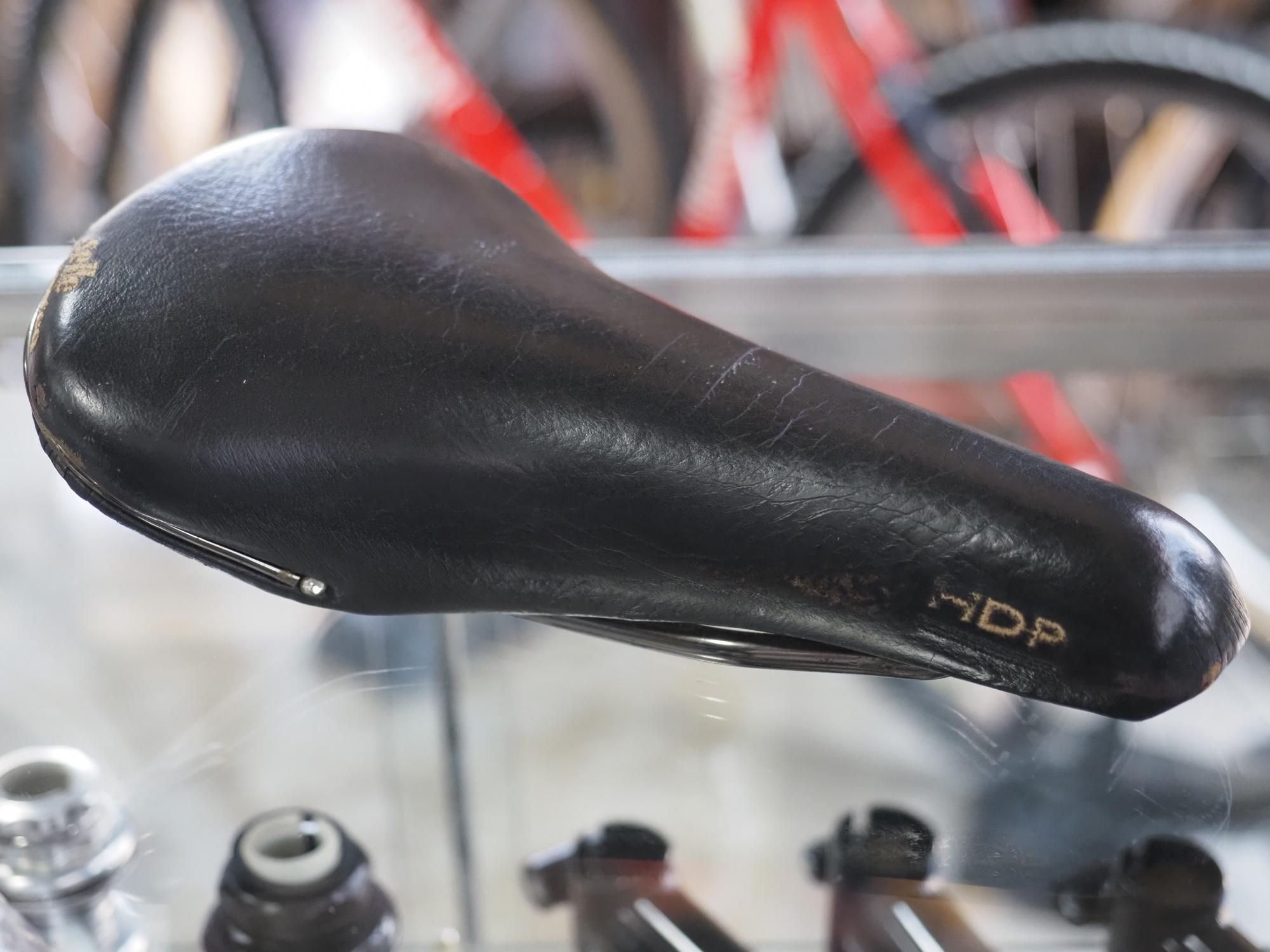 <img class='new_mark_img1' src='https://img.shop-pro.jp/img/new/icons14.gif' style='border:none;display:inline;margin:0px;padding:0px;width:auto;' />SELLE SAN MARCO SQUADRA