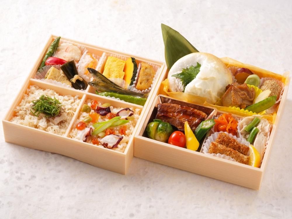 363.【夏限定】極上真鯛(塩釜入り)・鹿児島産特選豚の角煮・さくさく一口カツ・鶏の鍬焼き・稚鮎の塩焼きマリネ締め・旬の鯛ごはん/蛸ごはん特撰御膳