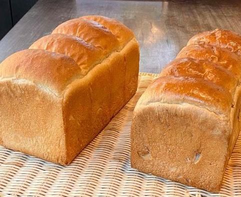 くるみ食パンとキング食パンの4斤セット 天然酵母 無添加パン通販 地球屋パン工房 くるみ食パンとキング食パンの4斤セット 天然酵母 無添加パン通販 地球屋パン工房