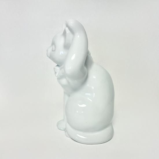 特に大きい伝統的な招き猫 - 白磁販売専門店 Painter's Garden