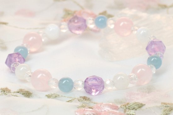 【理想的な夫婦円満】レインボー水晶とピンクアクアマリン、ローズクォーツのブレス