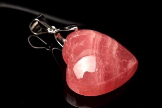 熱い販売 恋愛パワー強化/電撃的な展開】インカローズ純銀ハート形 アクセサリー