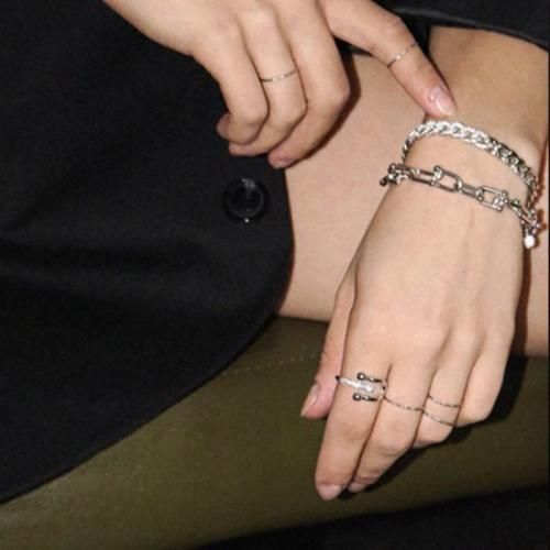 14K クレオ チェーン ブレスレット U字型のボリュームチェーンデザイン 艶やかなメタルの輝きとストーンを贅沢にセッティングした留め具がポイント