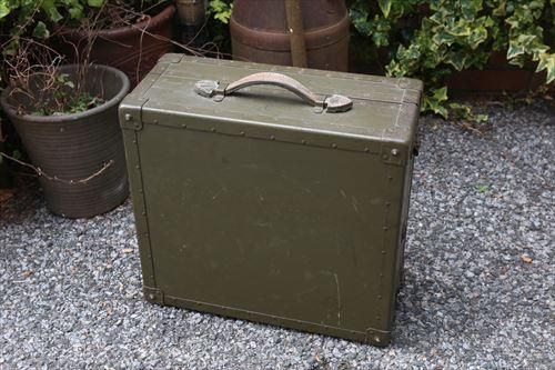 米軍 蓄音機 US ARMY SPECIAL SERVICE 店舗オブジェ