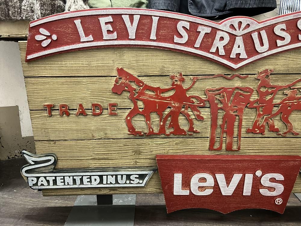 Levi's ストアディスプレイ サイン/リーバイス 大型 看板 Levi's ストアディスプレイ サイン/リーバイス 大型 看板