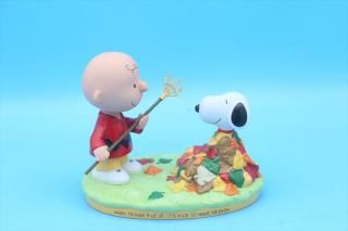 Hallmark Peanuts Gallery When Things Pile Up